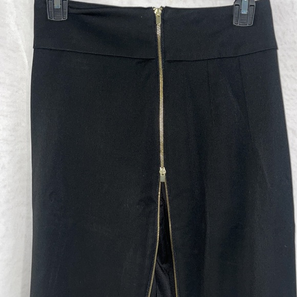 Express pencil Skirt - Picture 2 of 5